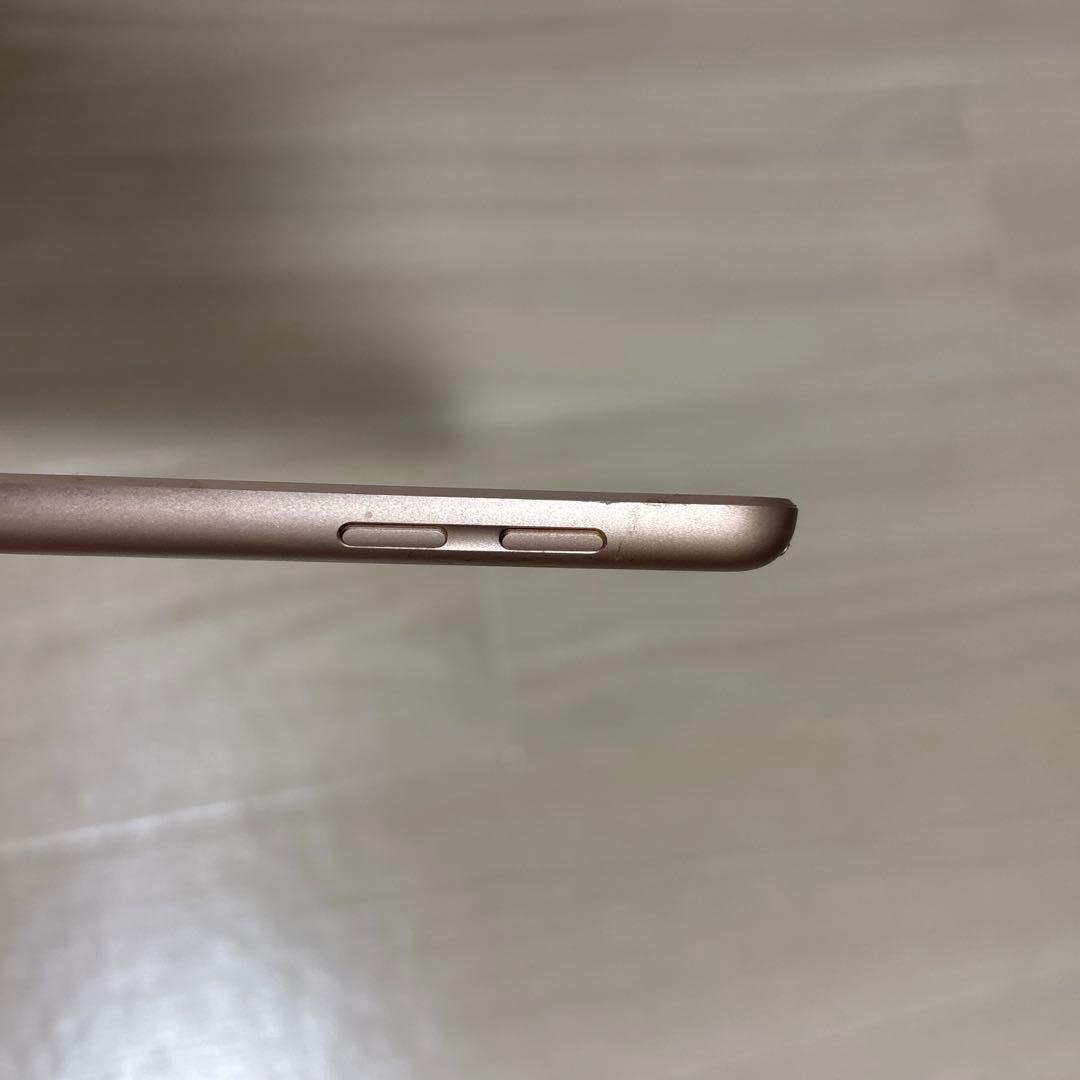 iPad（第6世代）Wi-Fi + Cellular 本体 32GB