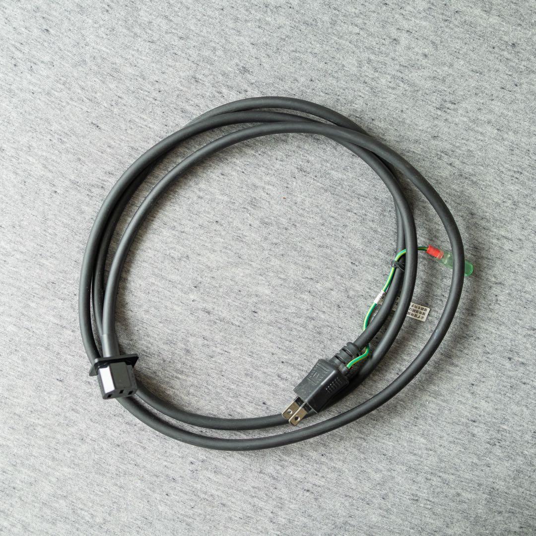 LG UltraFine 5K モニター（27MD5KA-B）27インチ