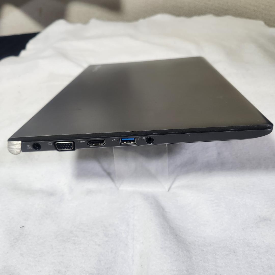 第8世代Core i7 8650U/16GB/512GB/Photoshop