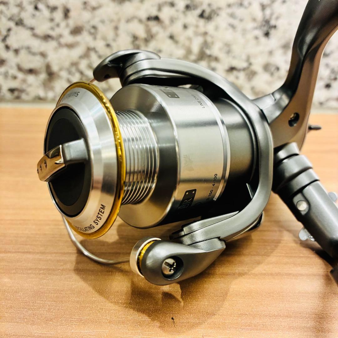 03　SHIMANO TWIN POWER C3000 スピニングリール