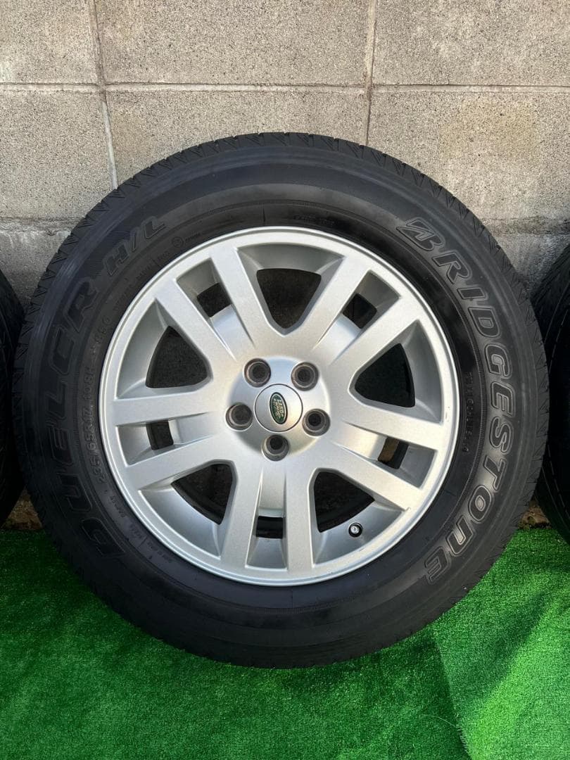 ランドローバー フリーランダー II 17インチホイール235/65R17タイヤ
