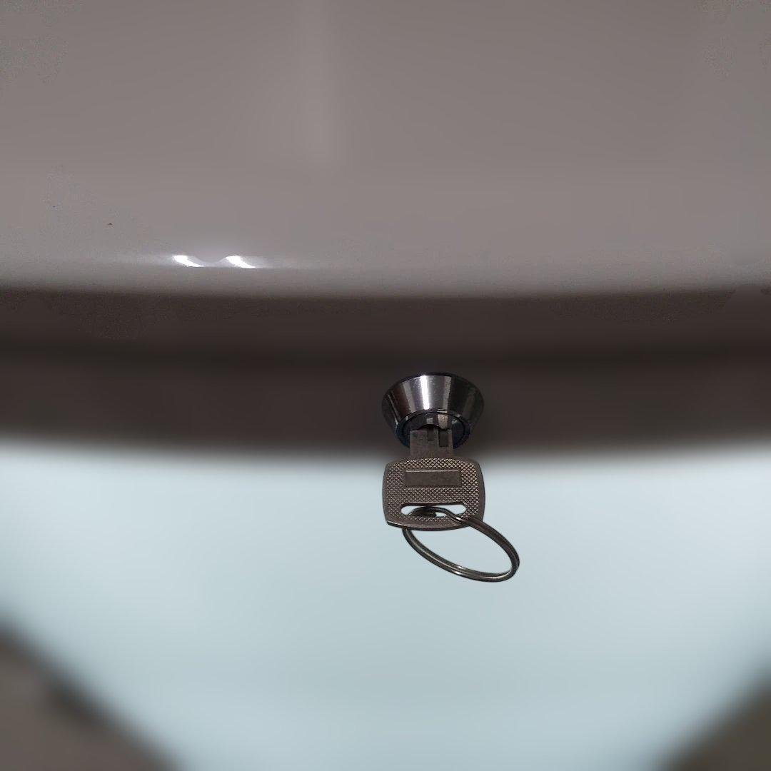 レマコム冷蔵庫。型番RCS-4G84SL。送料無料。ジャンク扱い。