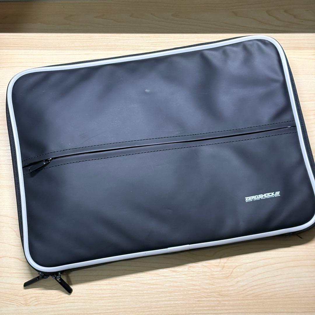 13インチMacBook Pro Retinaディスプレイモデル（A1502）