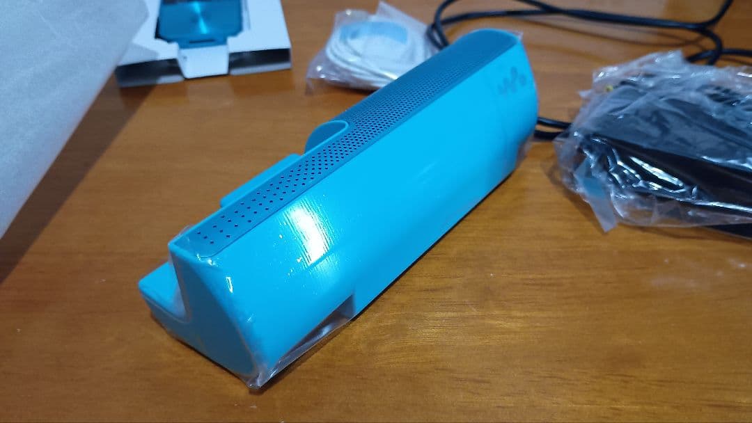 (送料無料) [要商品内容確認] ウォークマンSシリーズ 初音ミク モデル 中古