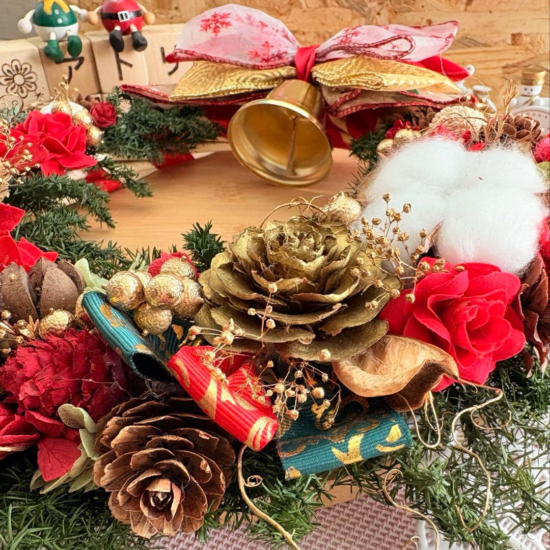 No125 キラキラリボンとリンリンベル♥大きめクリスマスリース