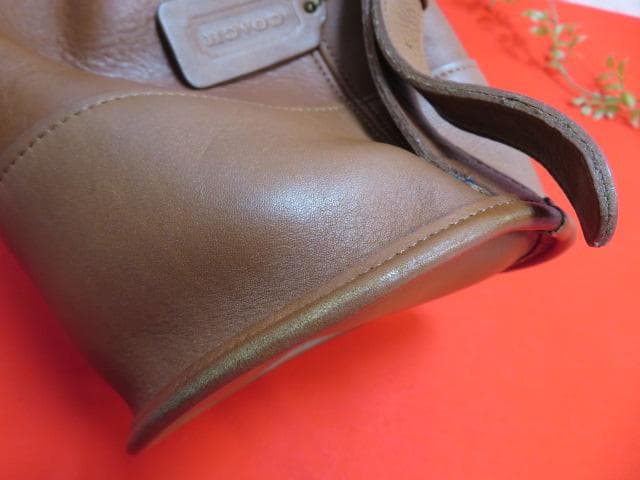 た*ー様 （8ee1558）COACH　レザー　巾着ショルダーバッグ　オールドコ