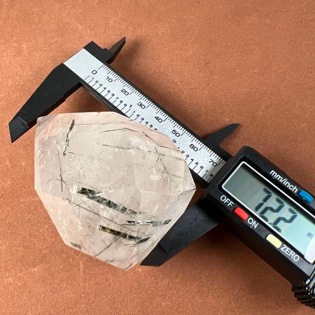 天然石　ブラックトルマリンインクォーツ　ポイント