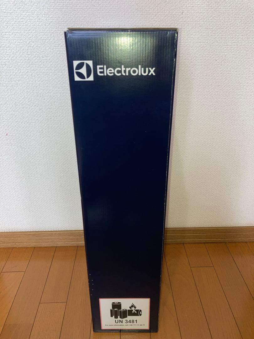 新品　エレクトロラックス　スティック・クリーナー ZB3501 WR