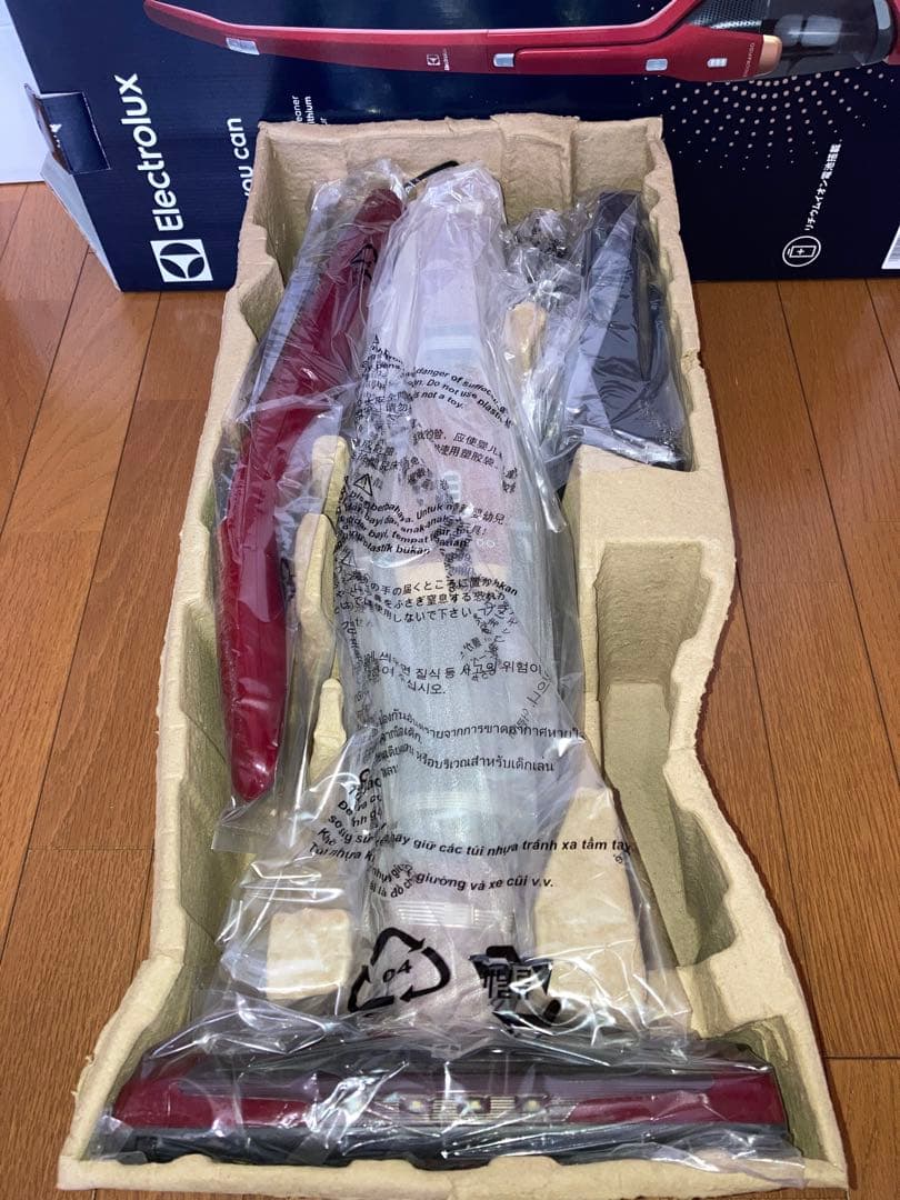 新品　エレクトロラックス　スティック・クリーナー ZB3501 WR