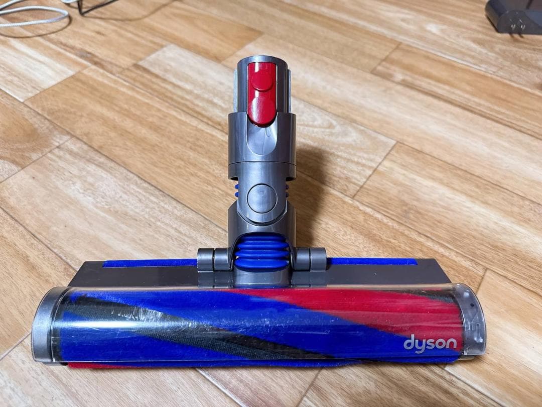 【分解洗浄済】352- ダイソン dyson SV18 掃除機 作動品