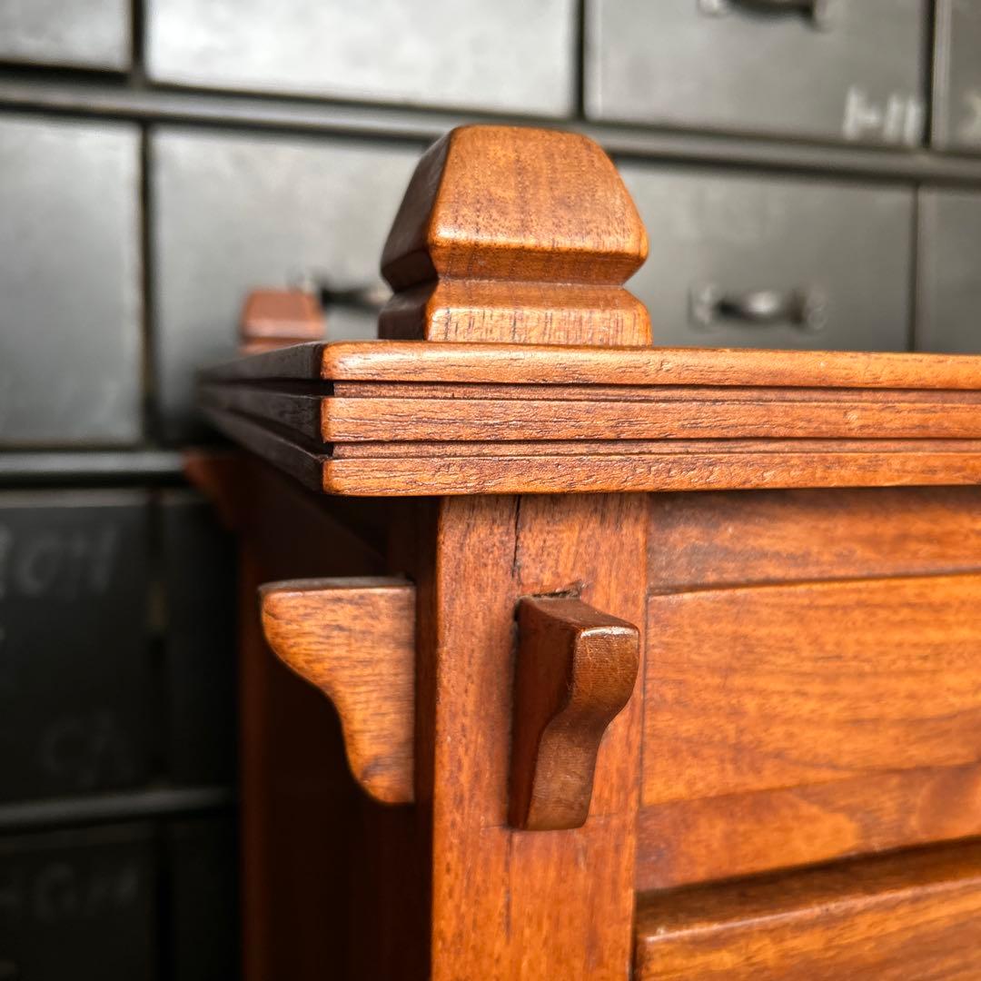 北欧家具 ヴィンテージ マホガニー ドロワーチェスト ミッドセンチュリー 無垢