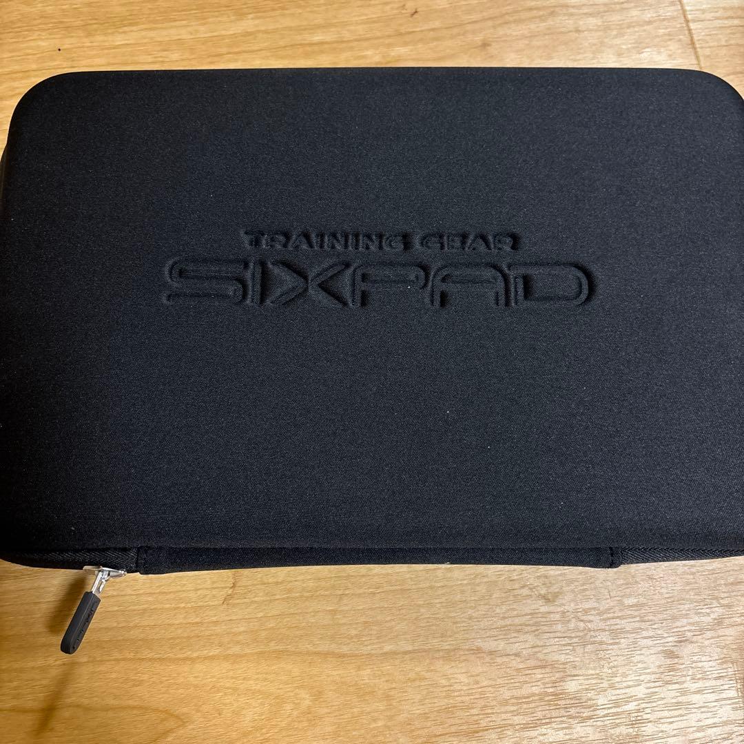 SIXPAD パワースーツライトアブズ　収納ケース付きサイズS