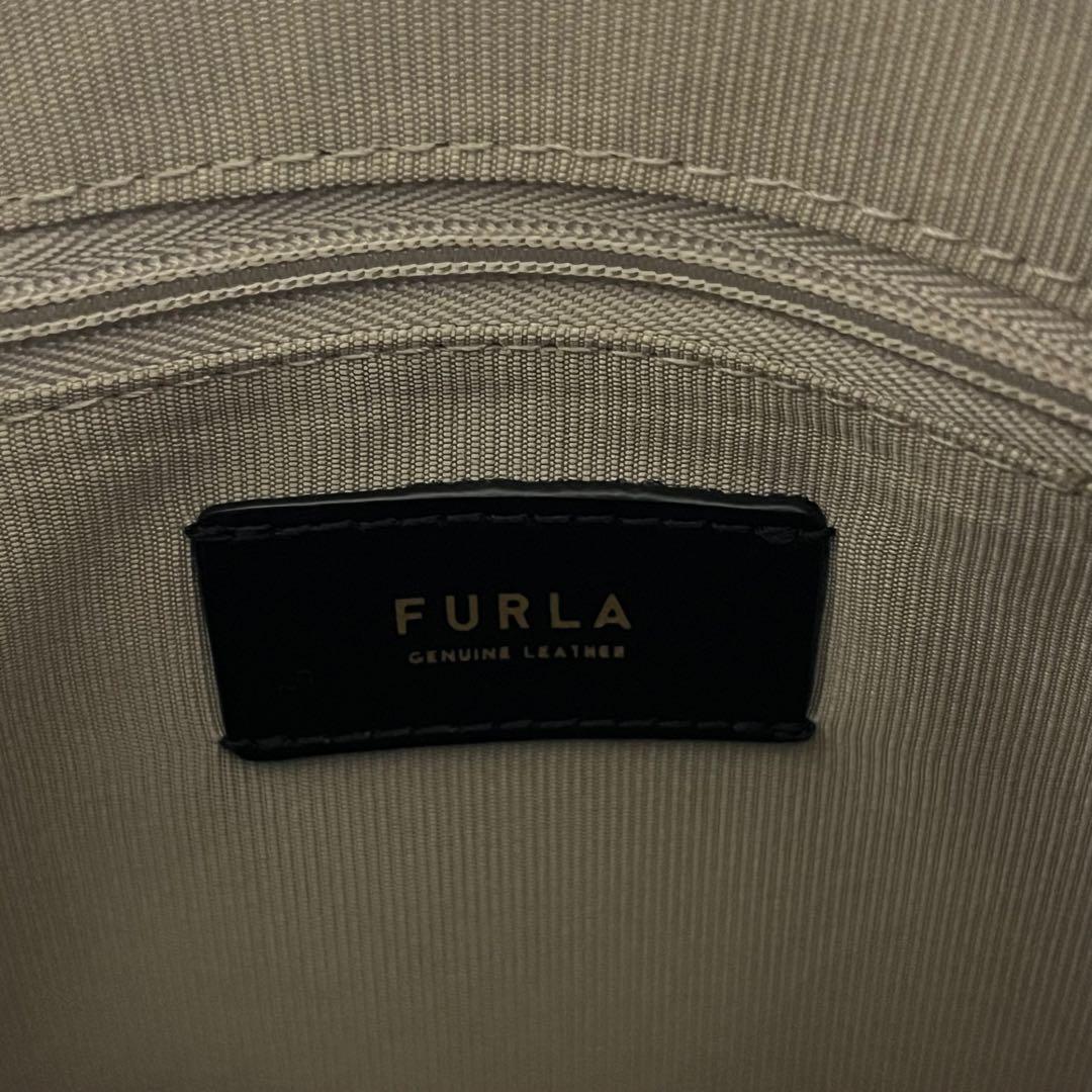 美品✨フルラ　ミネルヴァ　2way ショルダーバッグ　通勤通学　レザー　グレー