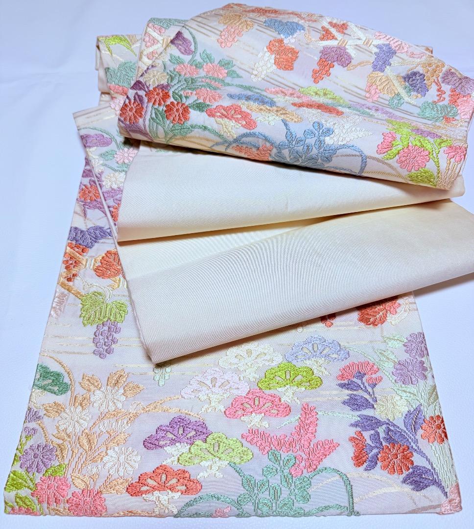 高級 袋帯 正絹 六通柄 総唐織 ホワイト 訪問着 色無地 約70万円