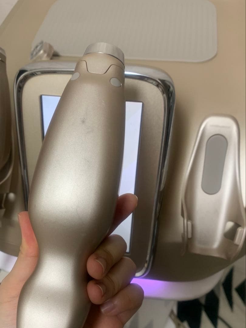 プラズマ plasma 美容　シミ　肝斑　ニキビ　LDM エレクトロポレーション