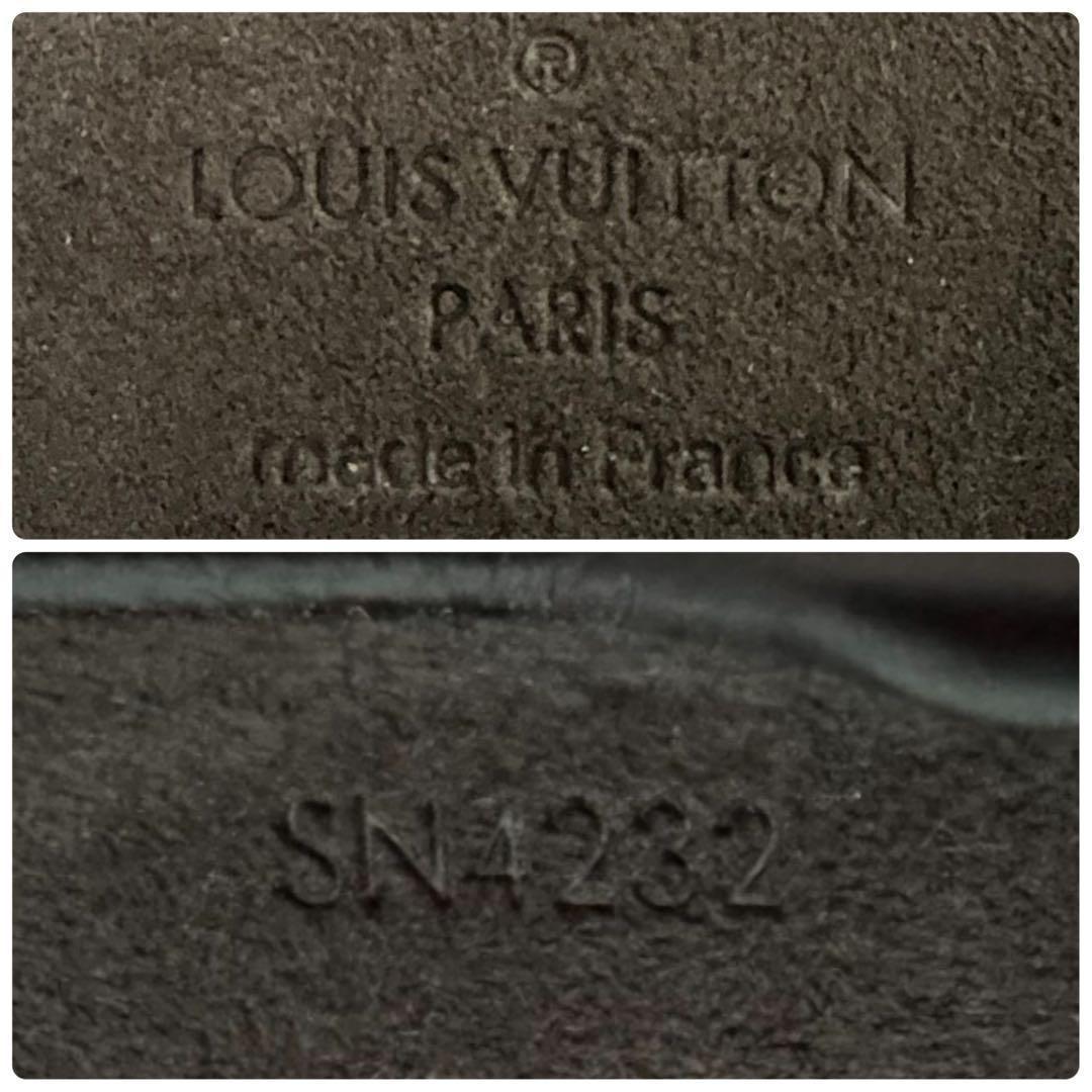 美品 ルイヴィトン iPhone 14pro モノグラム リバース バンパー