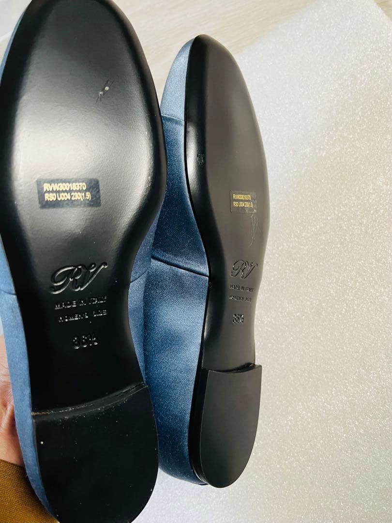 Roger Vivier ロジェヴィヴィエ　フラットシューズ　ローファー