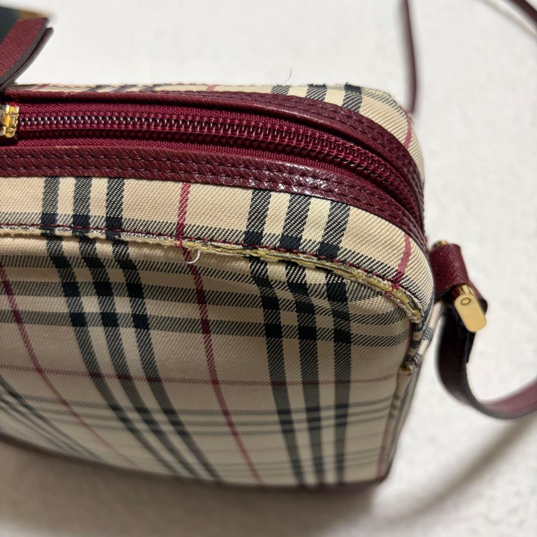 Burberry バーバリー　ショルダーバッグ　ノバチェック　レザー　レッド
