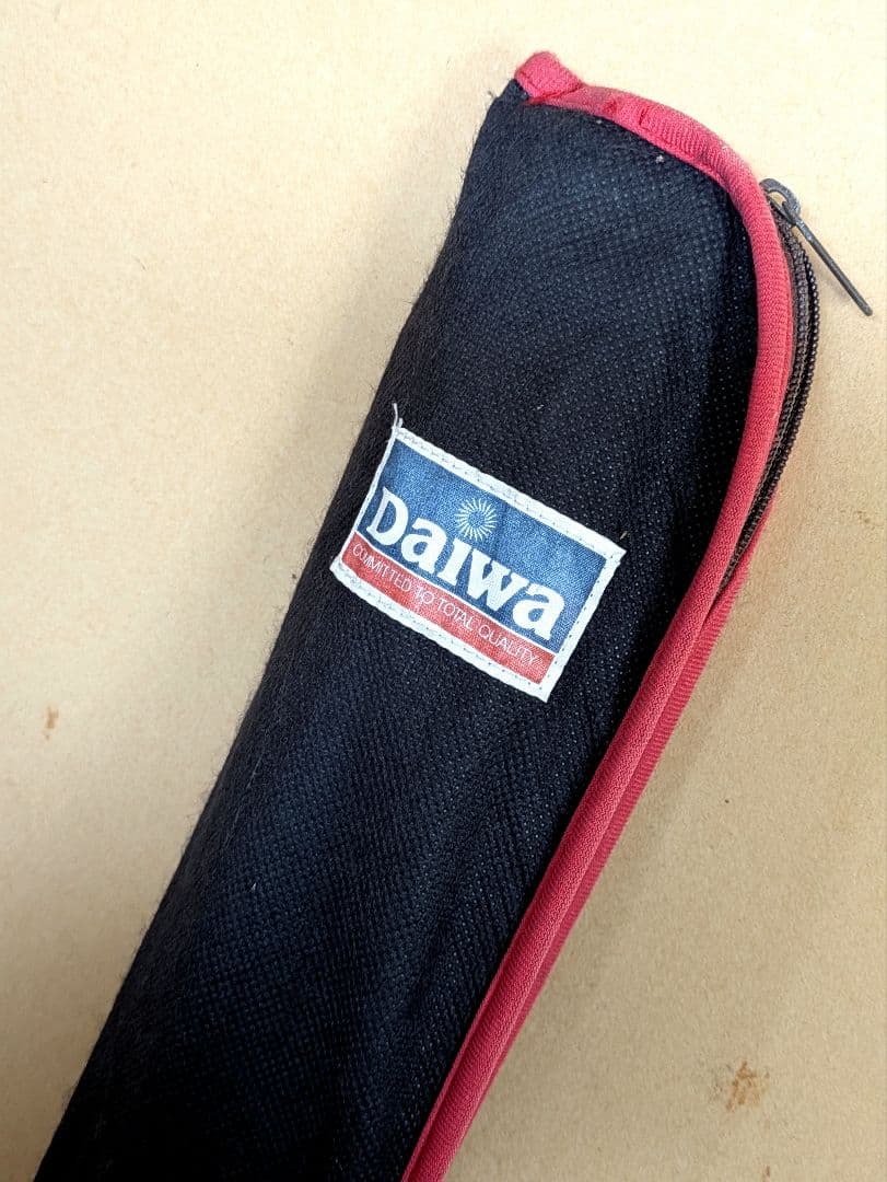 ケース付属 Daiwa HZ インターライン SURF 27-425 竿 ロッド