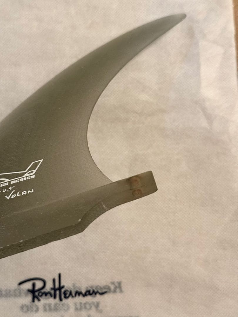 【美品】ジョージグリノー　A4 ボランフィン　8.5　シングルフィン