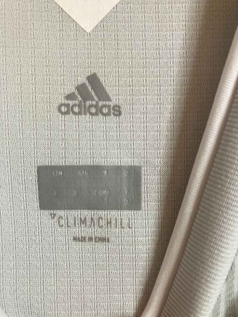 支給　女子サッカー日本代表なでしこ　アウェイ　ユニフォーム　9