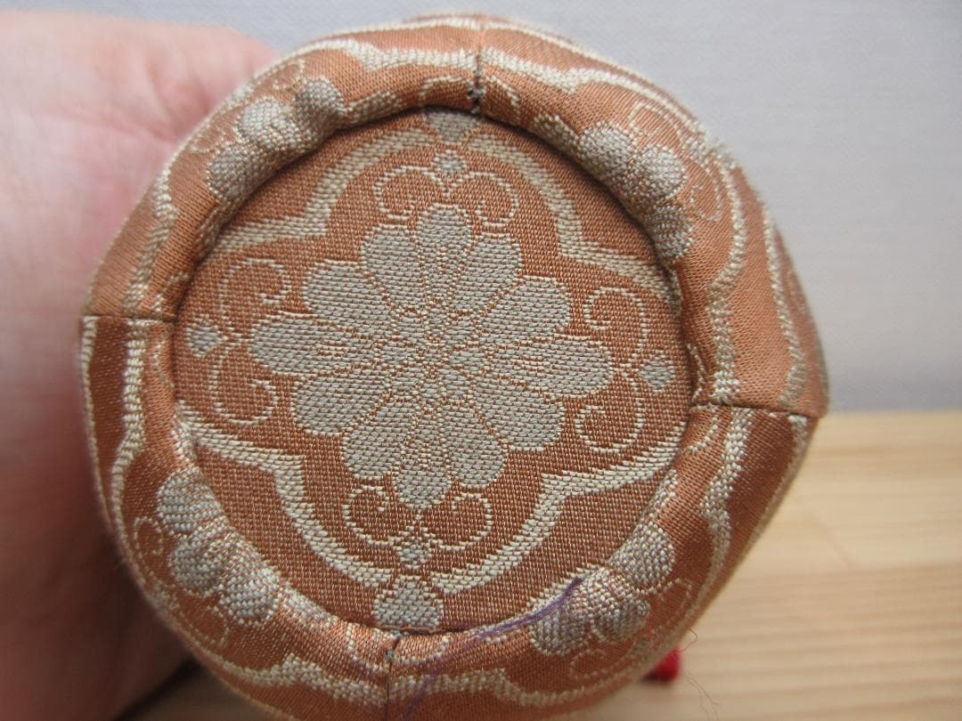 送料込【逢絢亭・新品】茶道具 仕覆 四滴茶入仕覆 正絹 菱地紋丸花緞子 日本製