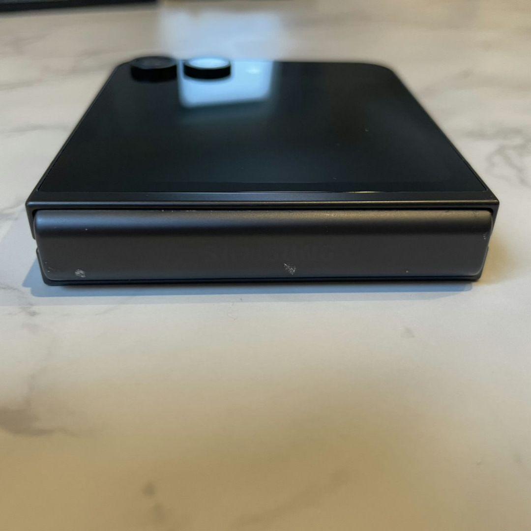 【Samsung】Galaxy Z Flip6 ブラック SIMフリー