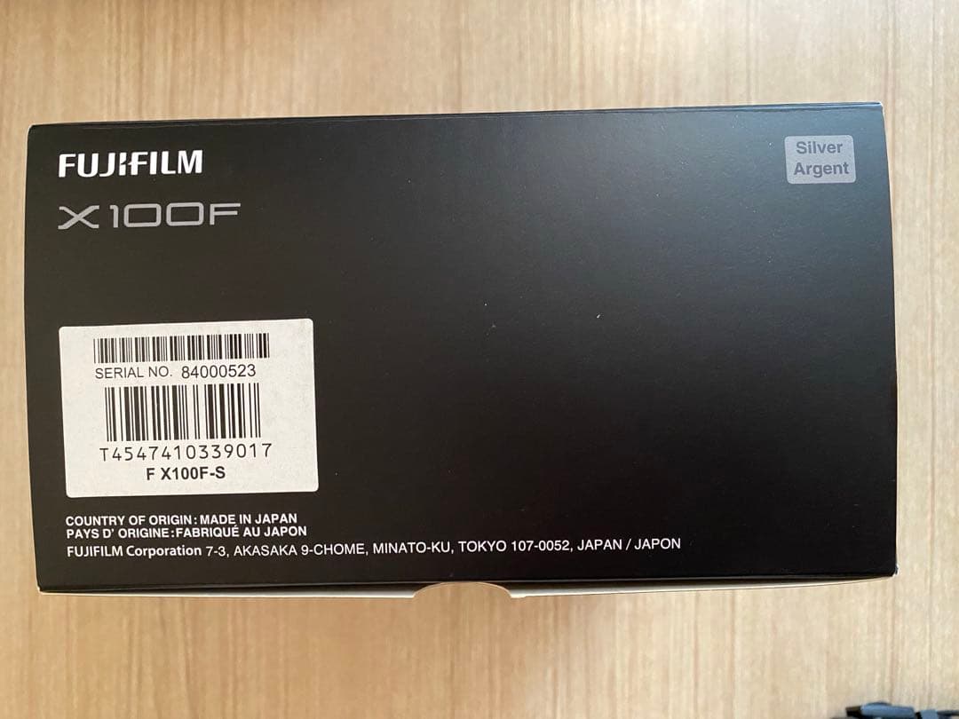 Fujifilm X100F 本体レンズ箱付き　説明書付き