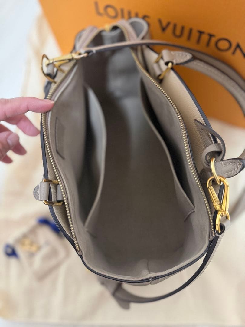 ルイヴィトン　　プティ・パレ