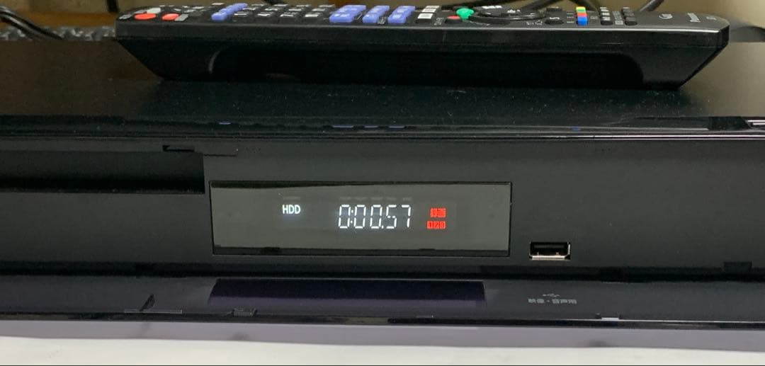 3番組同時録画　パナソニック 3TB 4K DIGA