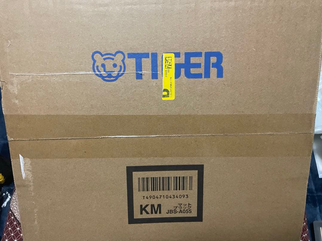 TIGE ブラック炊飯器 JBS-A055 KM