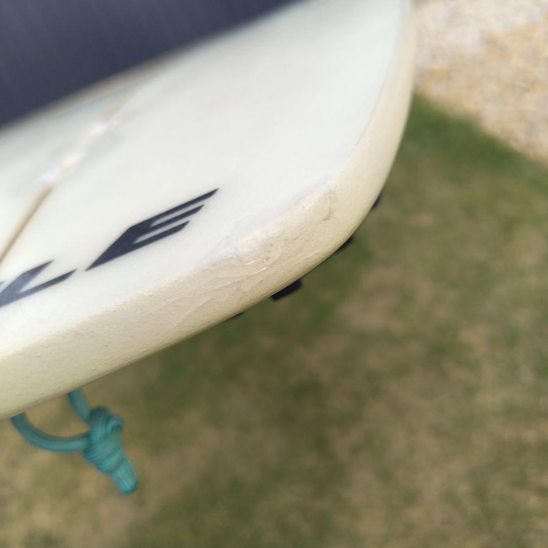 cole コール　ライトニングキッカー　サーフボード　5‘10