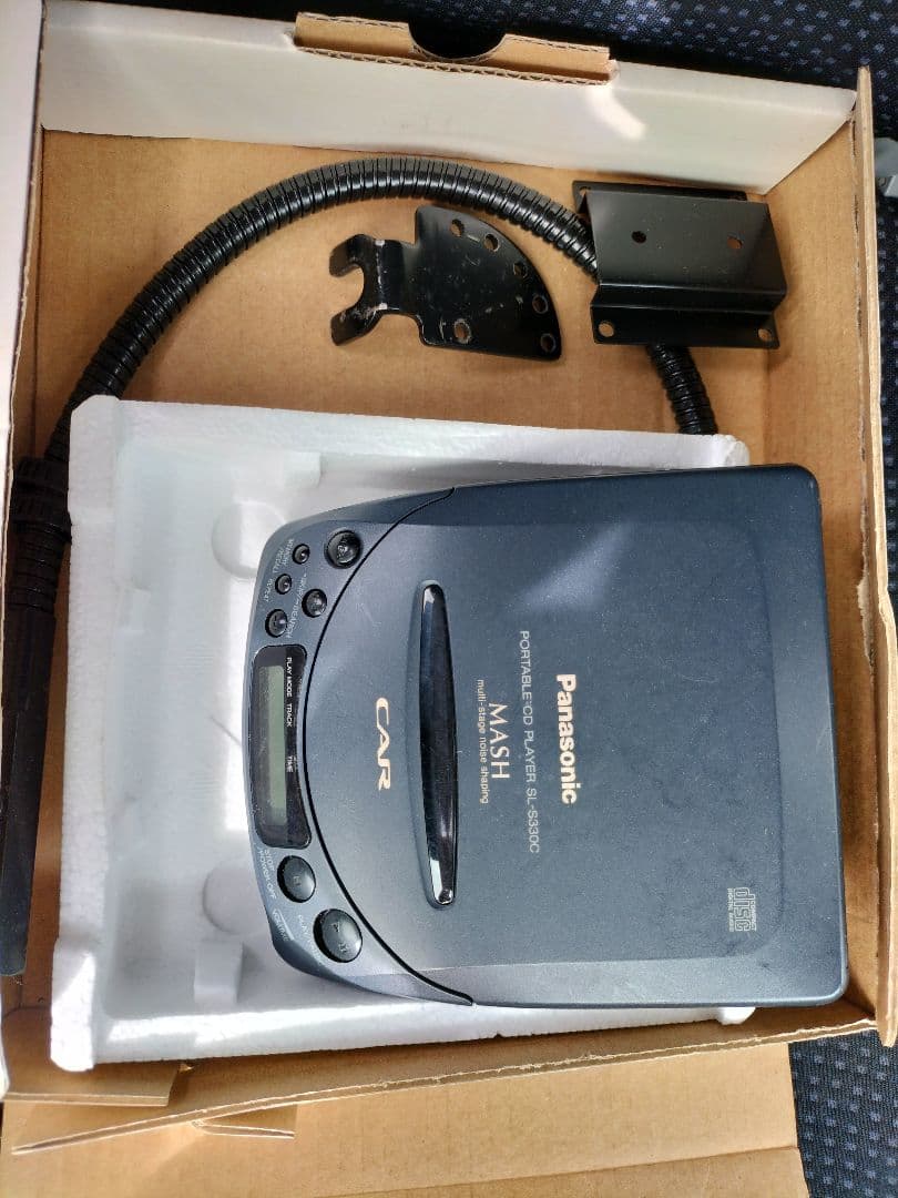 早い者勝ち【完品】Panasonic 車用 ポータブルCDプレイヤー、激レア商品