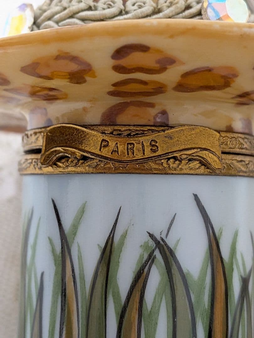 limoges ボックス 小物入れ 豹柄 帽子に羽根飾り ヴィンテージ 磁器