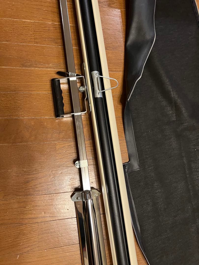 プロジェクタースクリーン 縦(約)122cm、横(約)162cm、■80インチ