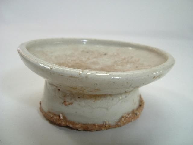 盃台■李朝 粉引 白釉 古い時代物の祭器 高台皿 砂高台 酒器 骨董品 希少■