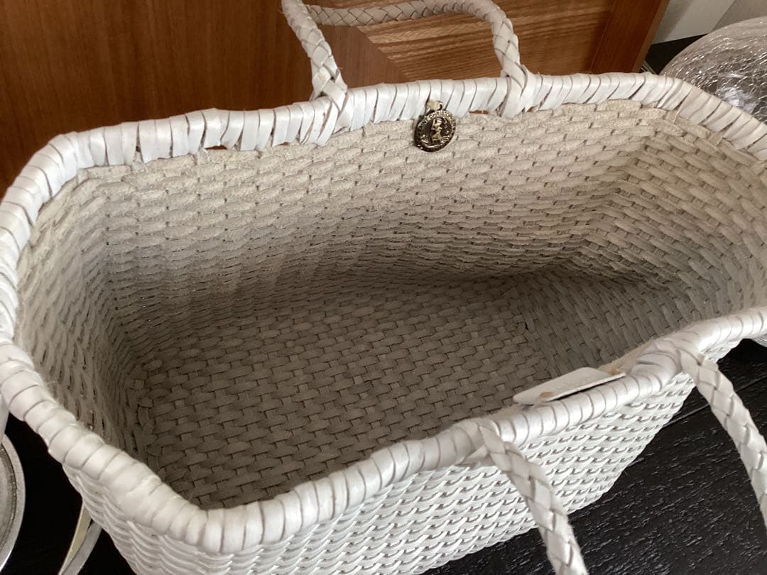 DRAGON DIFFUSION レザーカゴバッグ　白　ホワイト