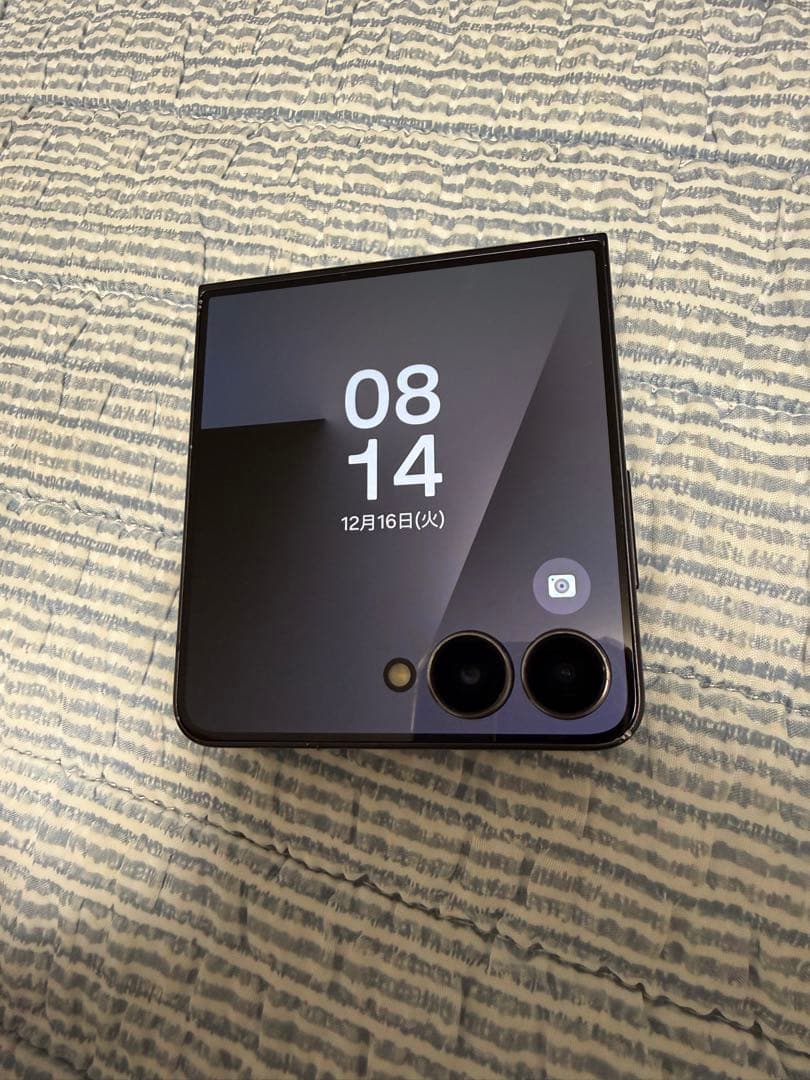 [格安]Galaxy Z Flip7 256GB ブラックSIMフリー