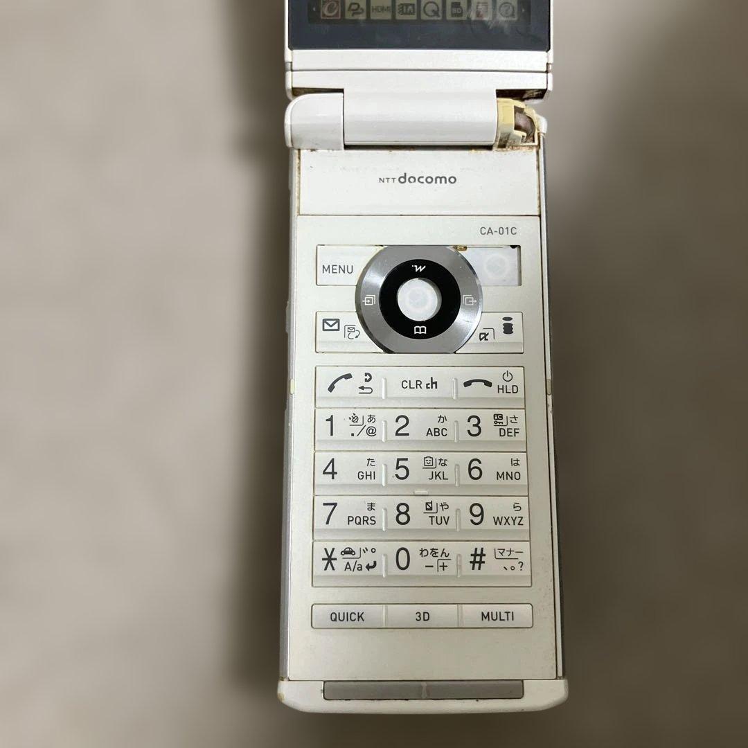 携帯電話本体 docomo CA-01C PRIME series EXILIM