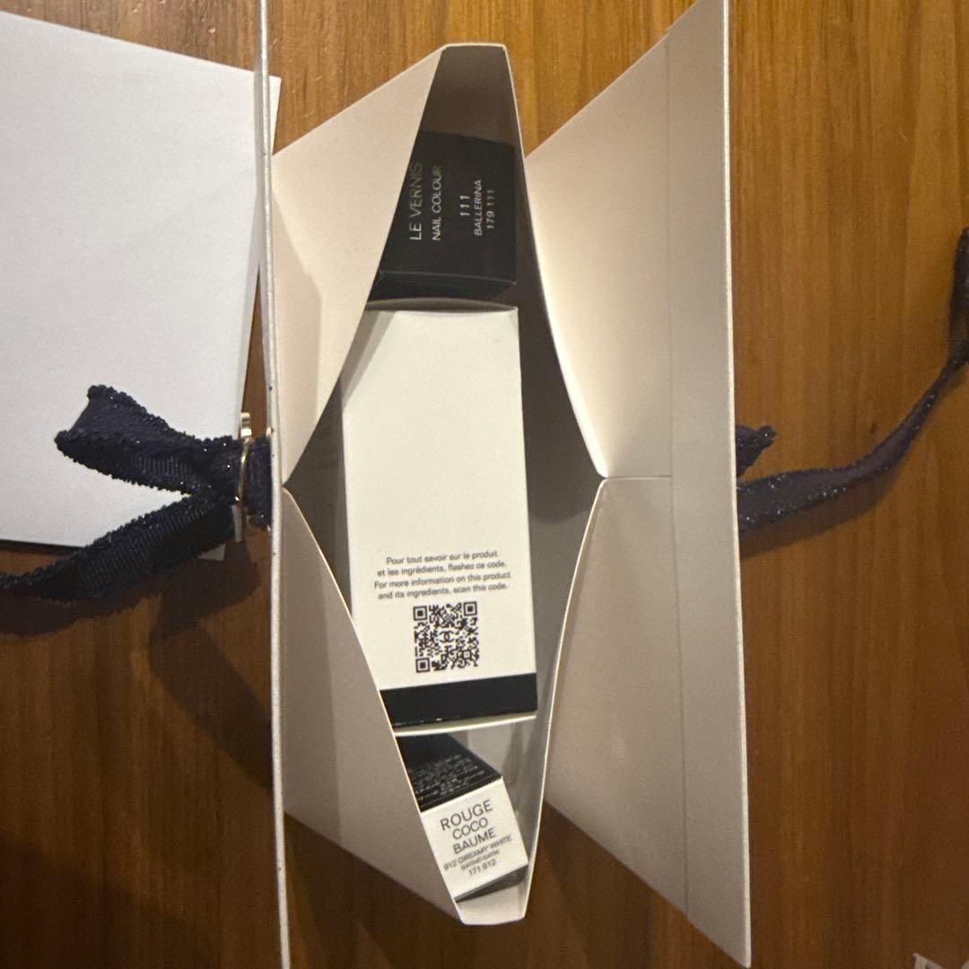 【未使用】2025 シャネル クリスマス　コフレ3点　ポーチなし