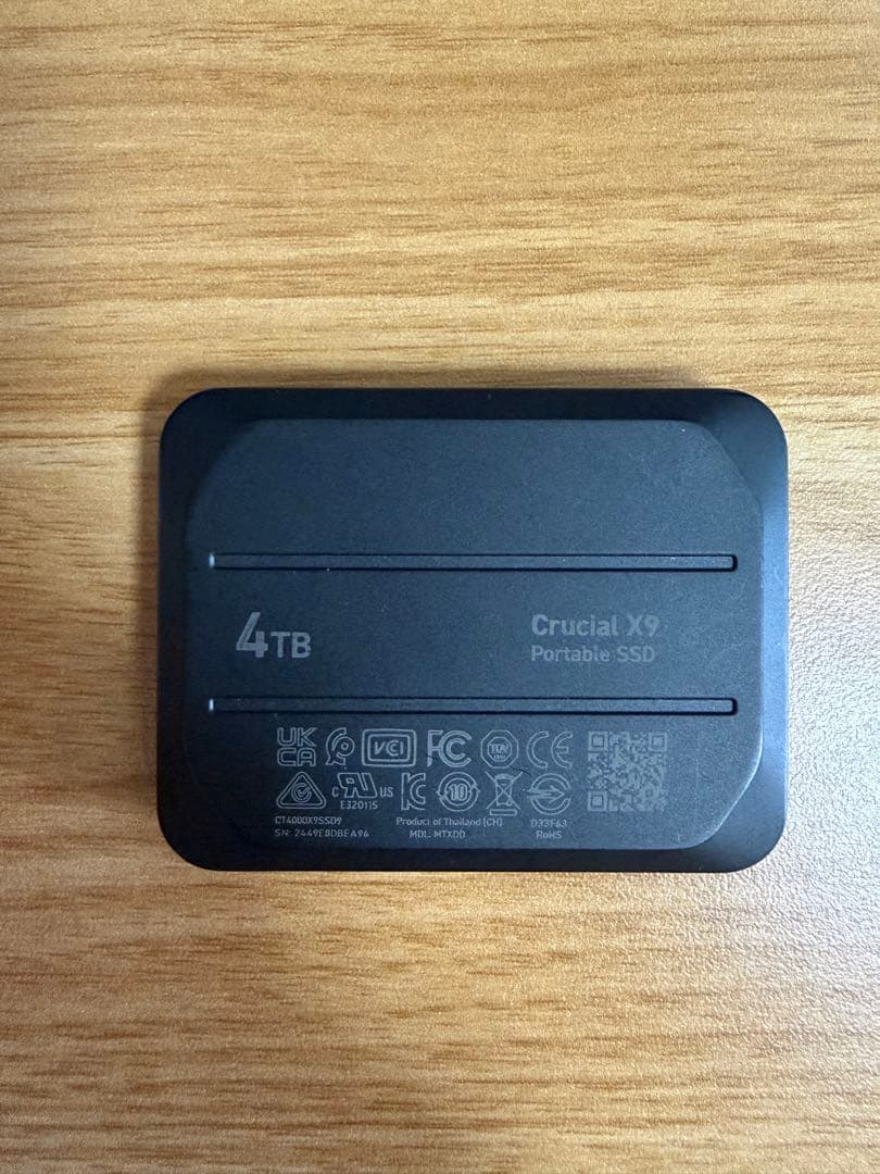 Crucial X9 4TB 外付けSSD