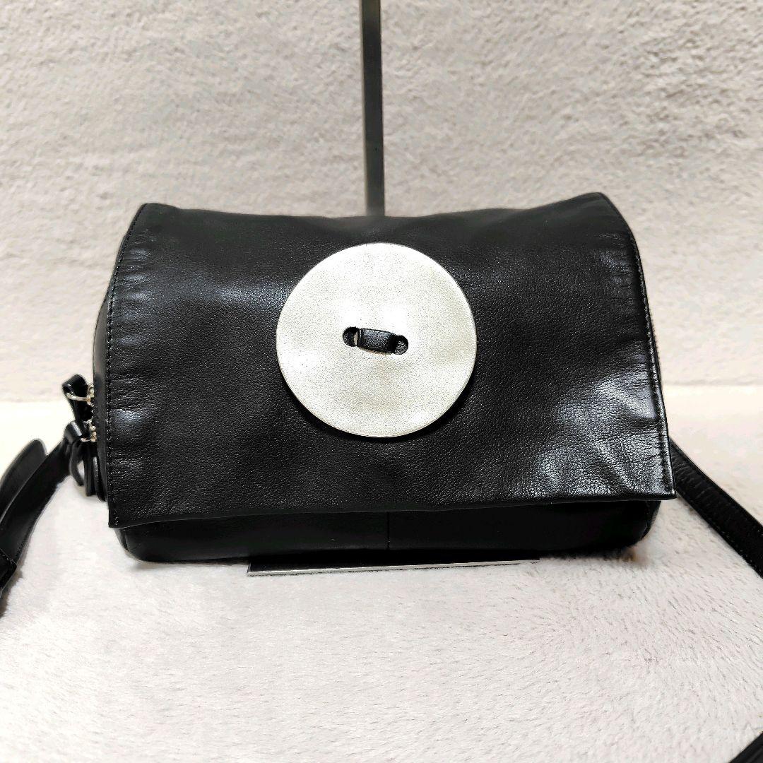 美品✨　kawakawa ショルダーバッグ　貝ボタン　斜め掛け　金具　人気