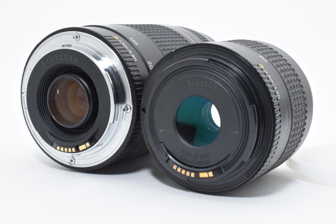 デジタル一眼レフカメラ/Canon EOS 70D標準&望遠ダブルレンズセット