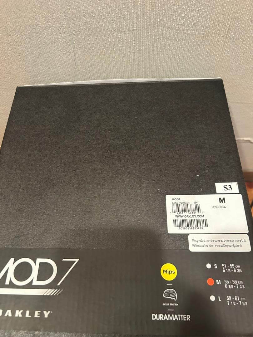 【新品未使用箱付き】OAKLEY MOD7 ヘルメット ゴーグル付 Mサイズ