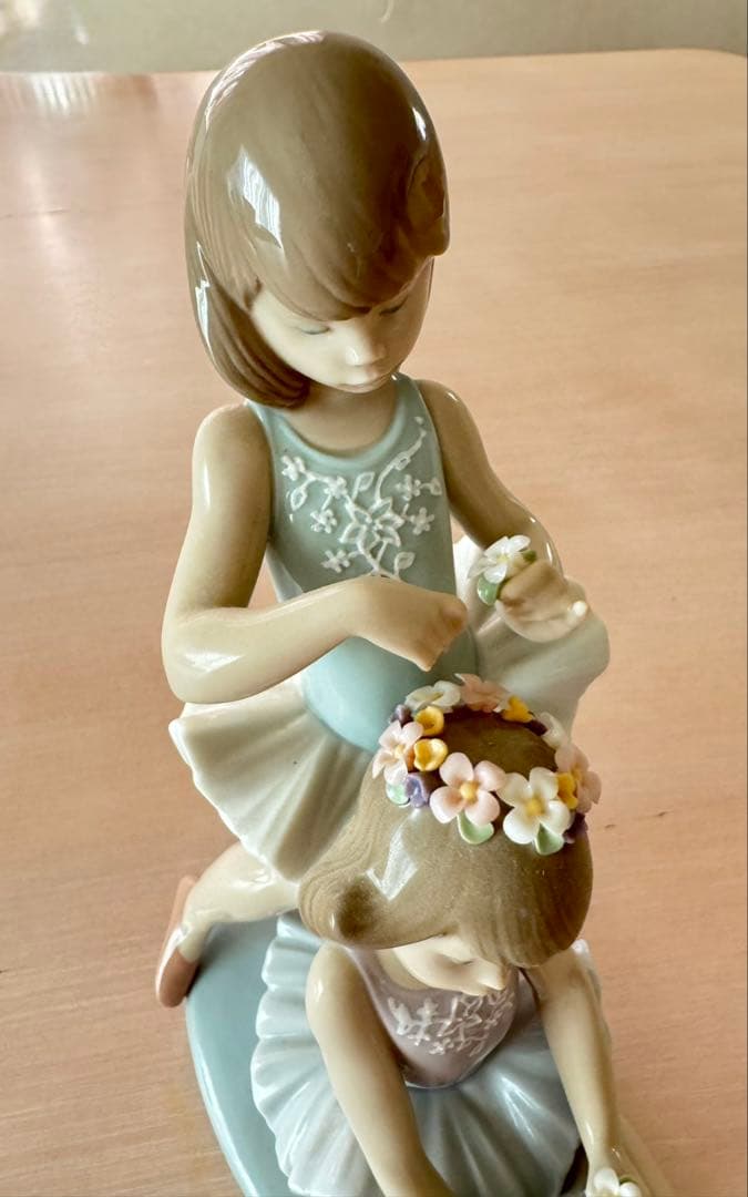 LLADRO リヤドロ　初めてのバレエ　05714
