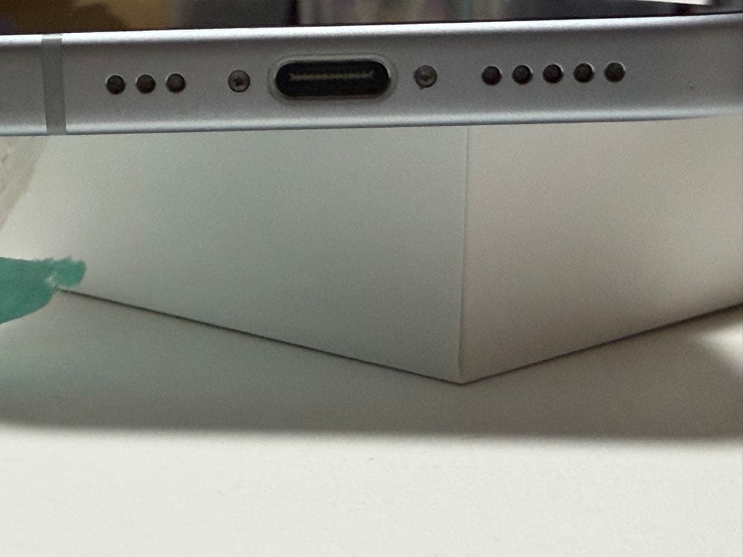 Apple iPhone 15 ブルー 128GB 本体のみ