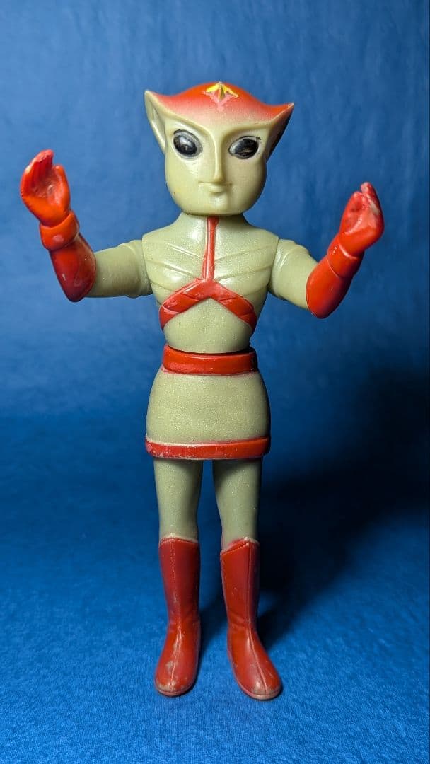 ブルマァク※ミドルサイズ　◆レッドファイター◆　トリプルファイター　円谷プロ