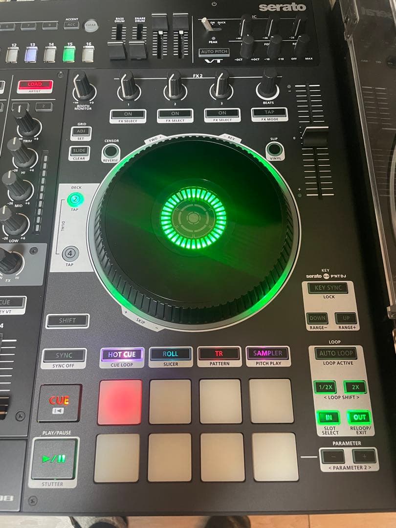 Roland DJ-808 Serato DJコントローラ 808 ローランド