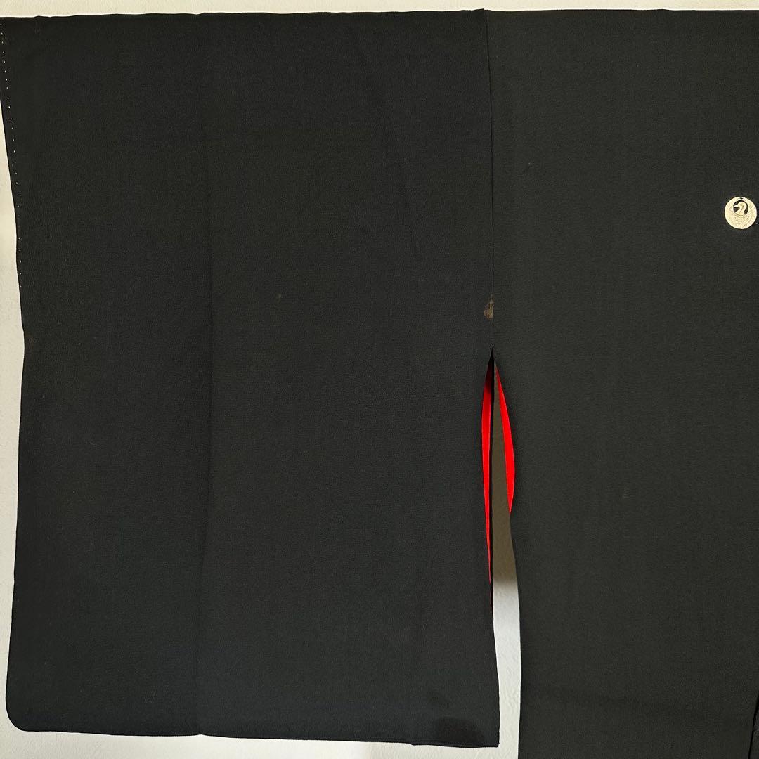 美品　着物　正絹　黒留袖　花嫁衣装　アンティーク　黒　赤　鷹　松　157