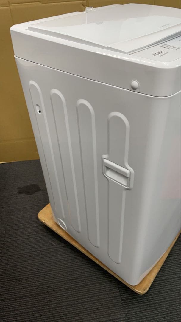 高年式★名古屋市近郊送料無料！一人暮らし家電二点セット　シャープ冷蔵庫東芝洗濯機